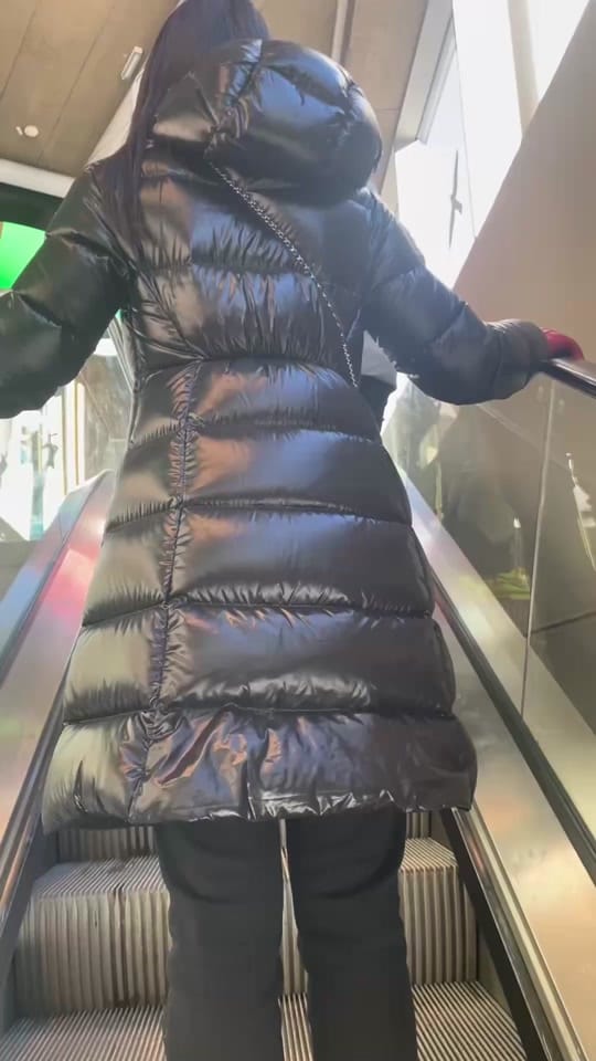 Post 1 by Monclergirl👩🏻‍❤️‍💋‍👩🏻 on TikTok (video)