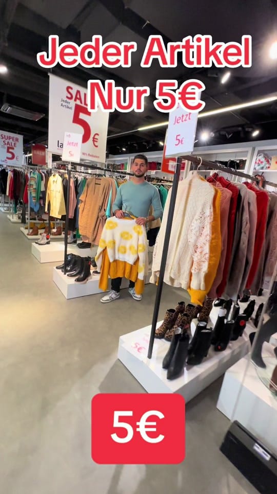 Post 8 by lacaoutlet_ on TikTok (video)