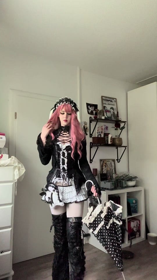 Post 6 by m a r y ✮ on TikTok (video)