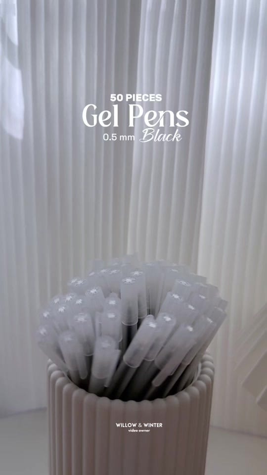 Post 6 by 𝒲illow— slim&petite fashion on TikTok (video)