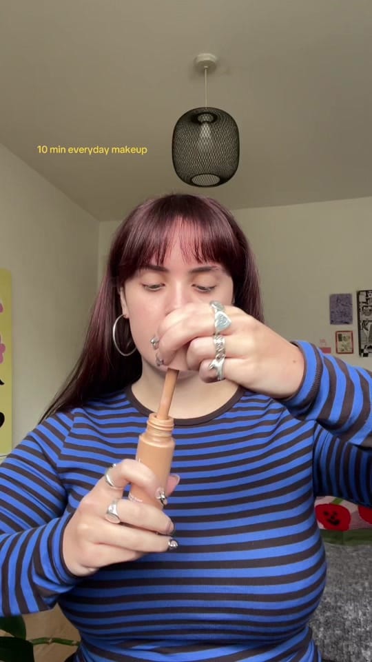 Post 3 by evamalleyart on TikTok (video)