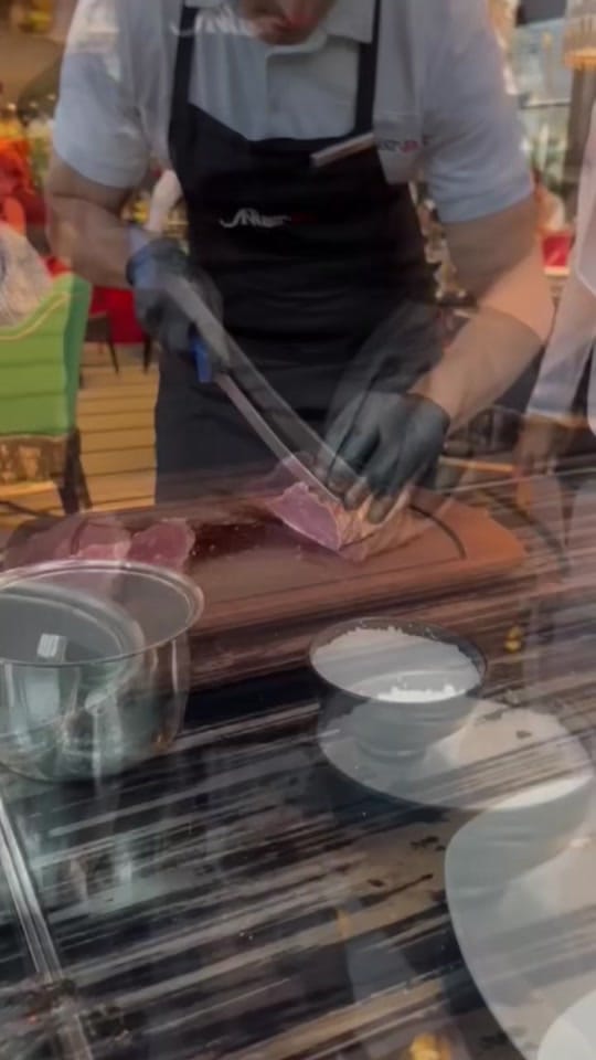 Post 6 by Klickklackj on TikTok (video)