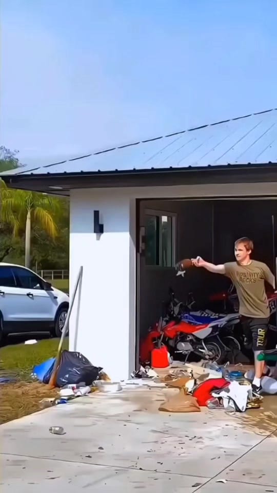 Post 1 by Blueprint Visuals on TikTok (video)