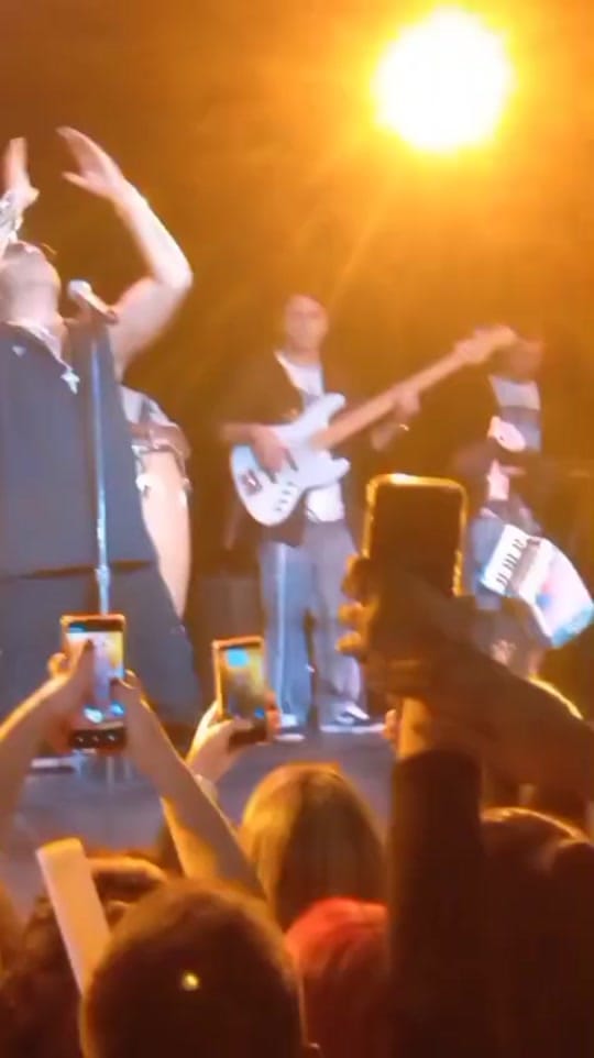Post 1 by Ro Querol on TikTok (video)
