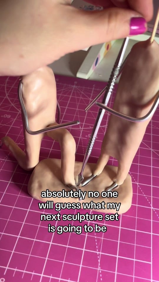 Post 10 by laura on TikTok (video)