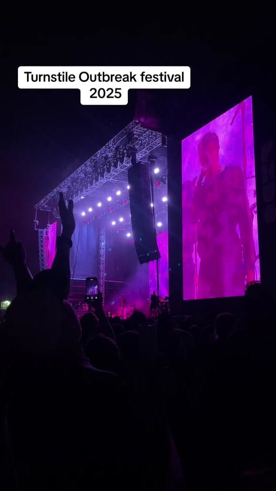 Post 3 by Jessica Sharville on TikTok (video)
