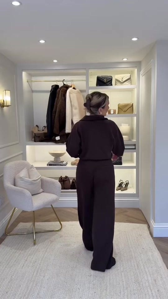 Post 7 by WAT THE BRAND on TikTok (video)