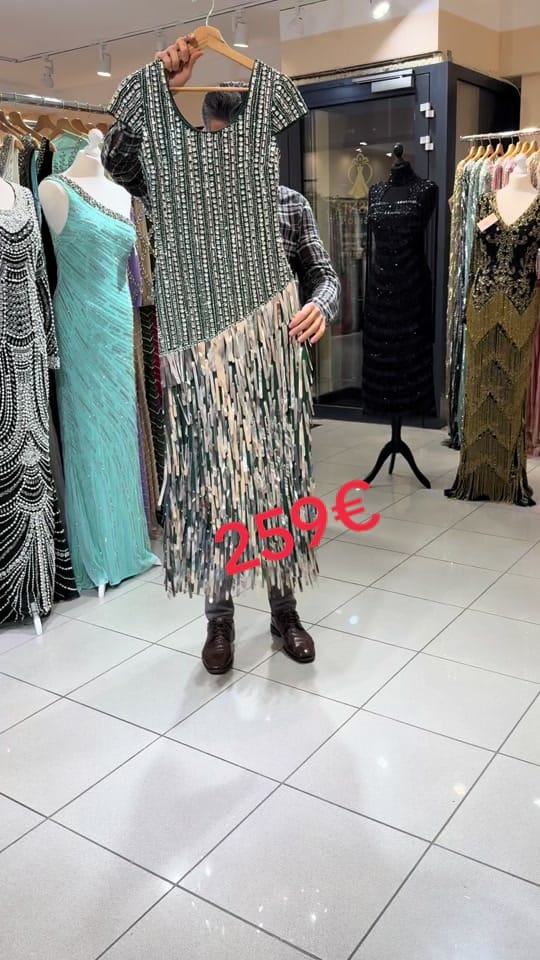 Post 9 by husniafashion on TikTok (video)