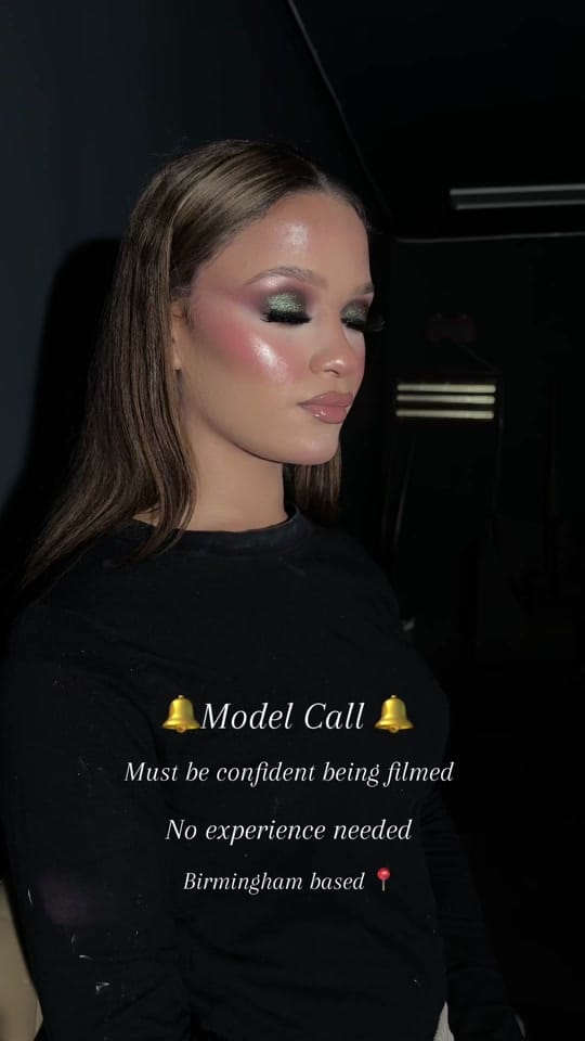 Post 2 by Sarah Aisha Makeup Artist on TikTok (video)