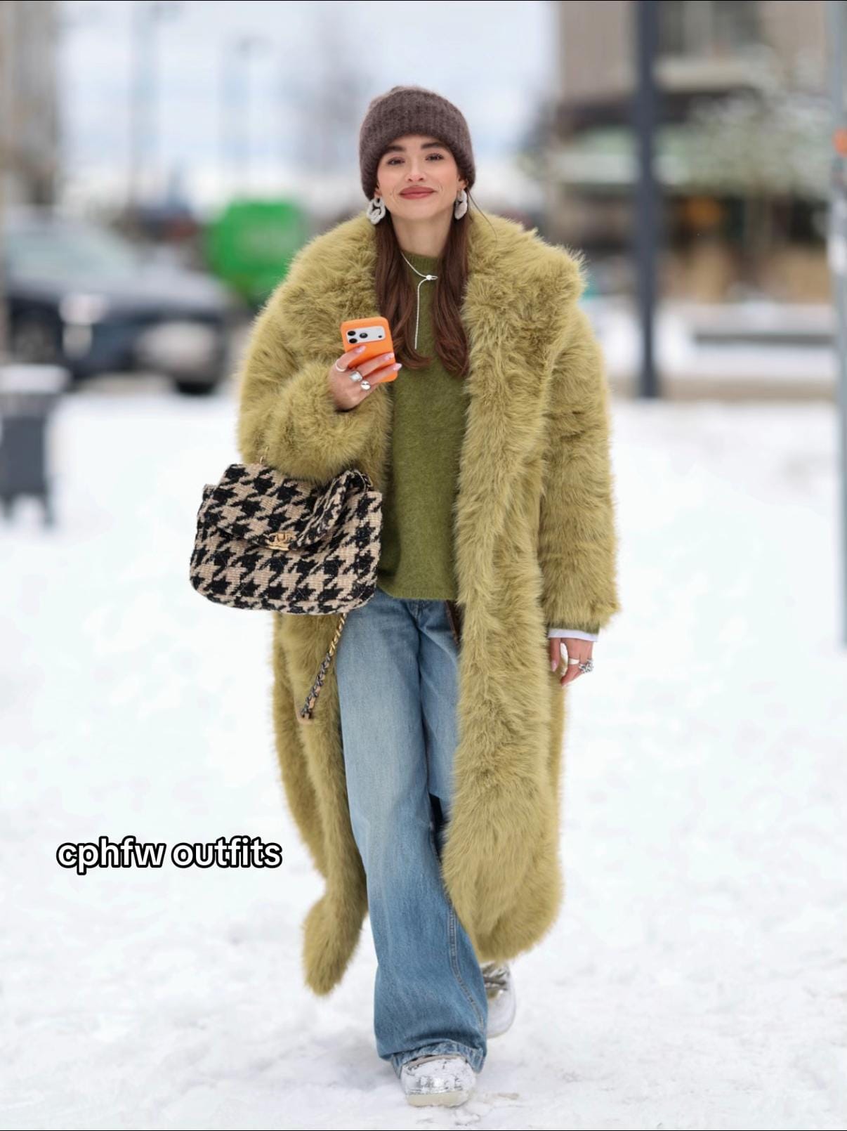 Post 4 by Evi on TikTok (video)