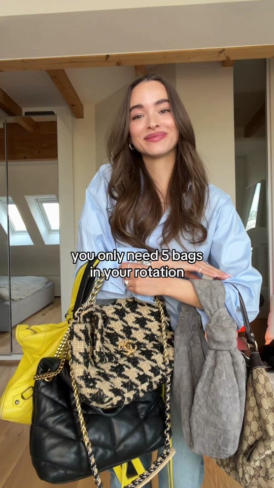 Post 2 by Evi on TikTok (video)