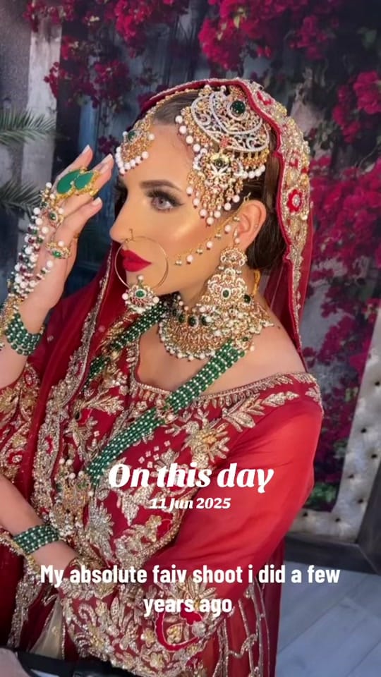 Post 5 by farzana_kamran_mua on TikTok (video)