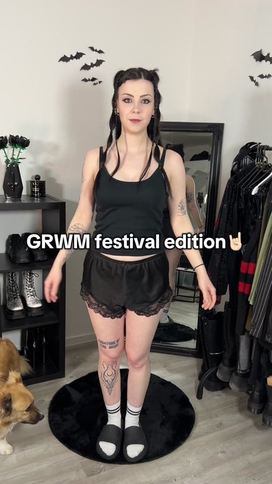 Post 4 by leyluna666 on TikTok (video)