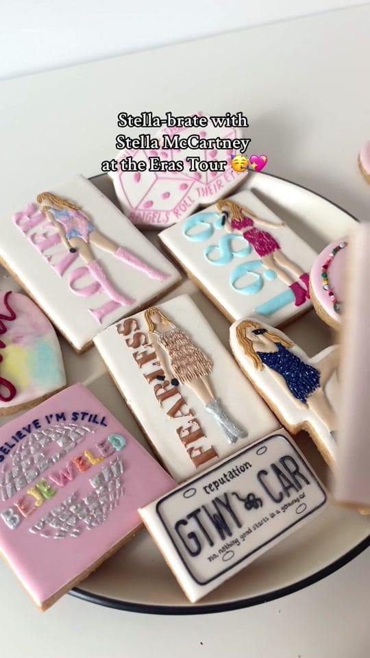 Post 7 by Ivory Flour Cakes on TikTok (video)