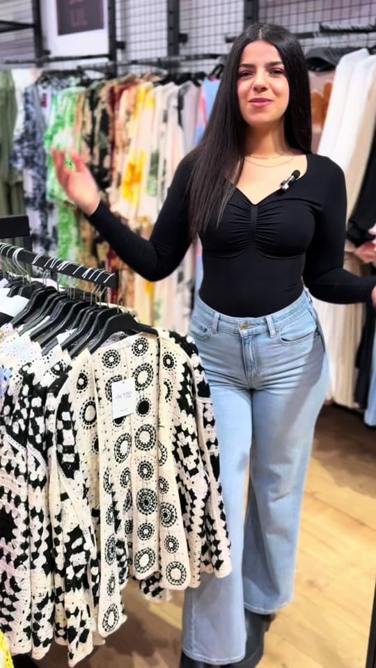 Post 8 by LIL Berlin on TikTok (video)