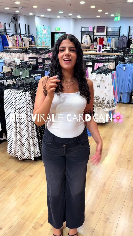 Post 2 by LIL Berlin on TikTok (video)