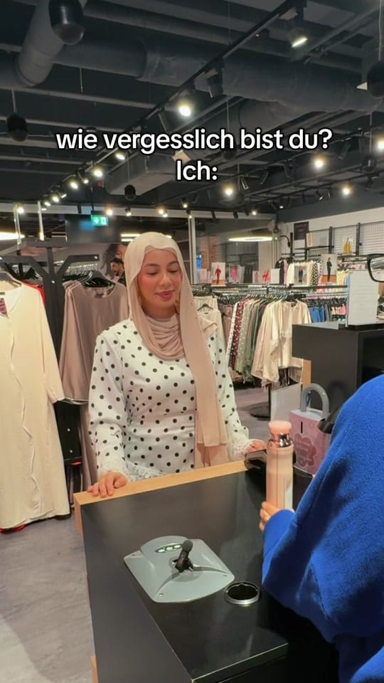Post 4 by LIL Berlin on TikTok (video)