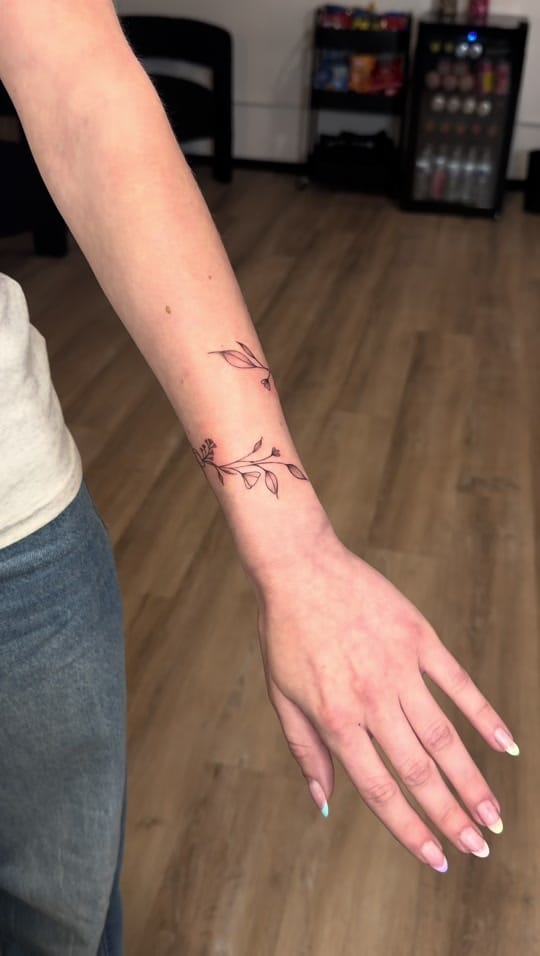 Post 4 by Madison May on TikTok (video)