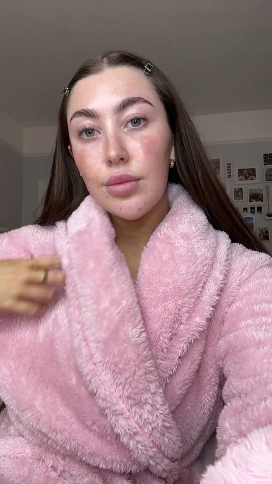 Post 10 by Caitlin Jameson on TikTok (video)