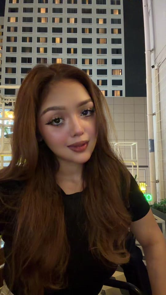 Post 1 by Yoon Sandy Win on TikTok (video)