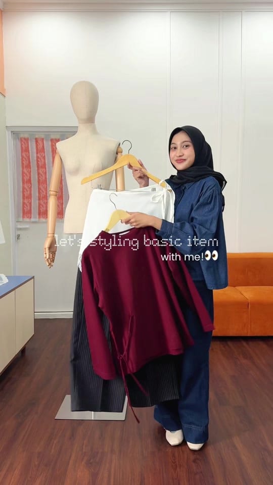 Post 6 by Hos of Shopaholic on TikTok (video)