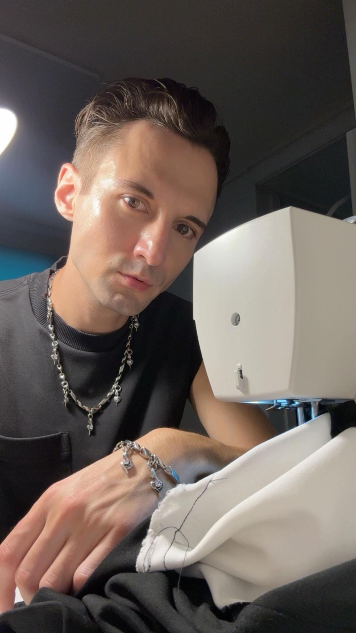 Post 3 by Stevie Crowne on TikTok (video)