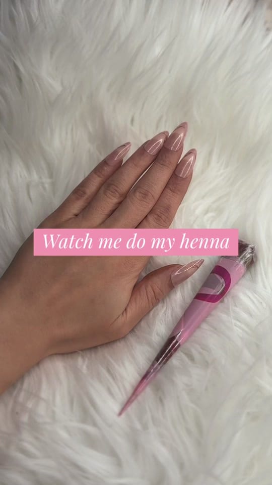 Post 8 by London Henna Artist on TikTok (video)