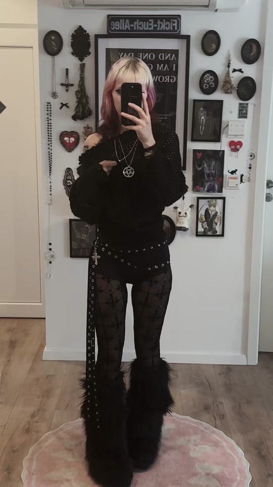 Post 1 by zeus on TikTok (video)