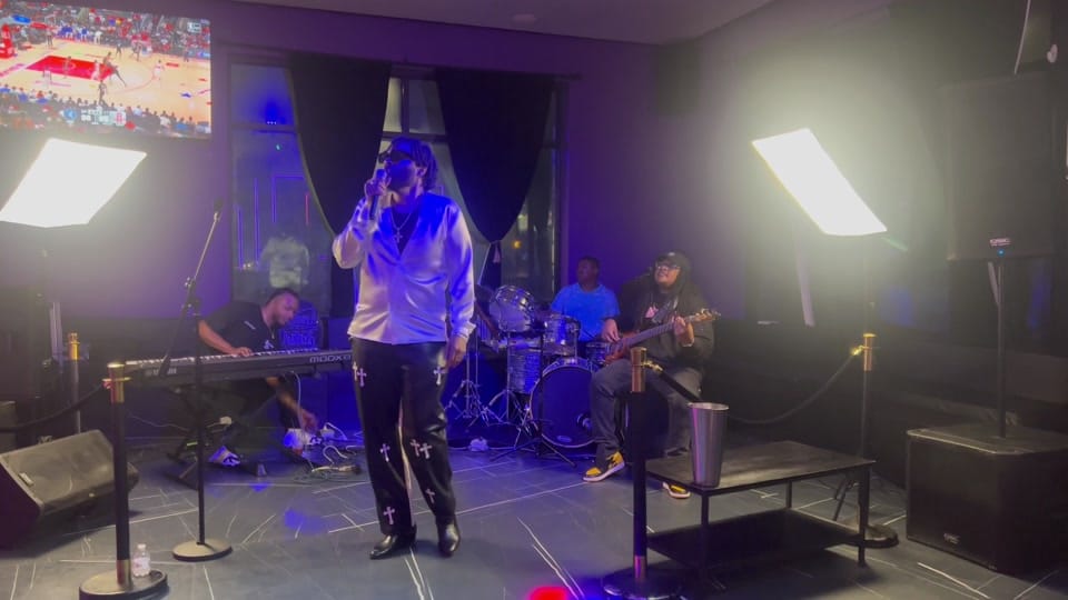 Post 4 by Martell Lacey on TikTok (video)