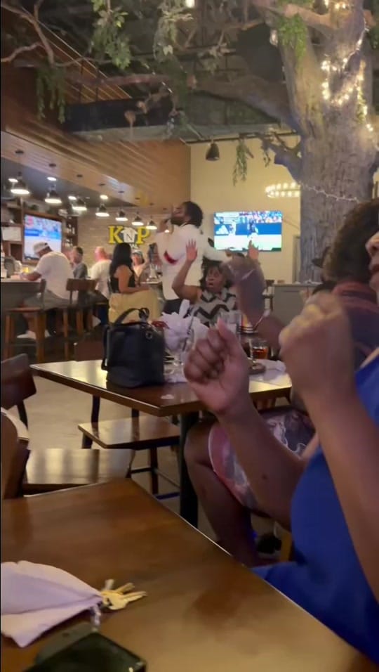Post 3 by Martell Lacey on TikTok (video)