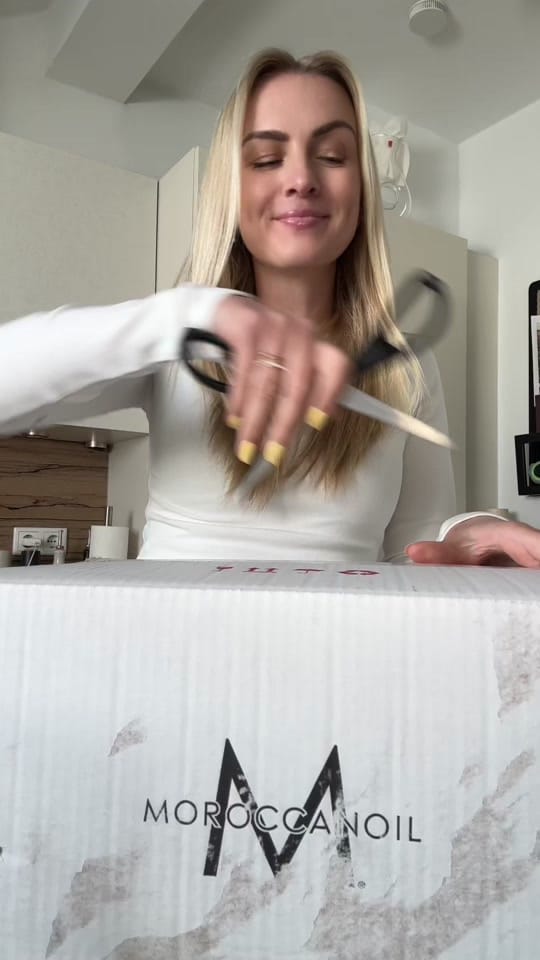 Post 7 by Kathi 🌝 on TikTok (video)