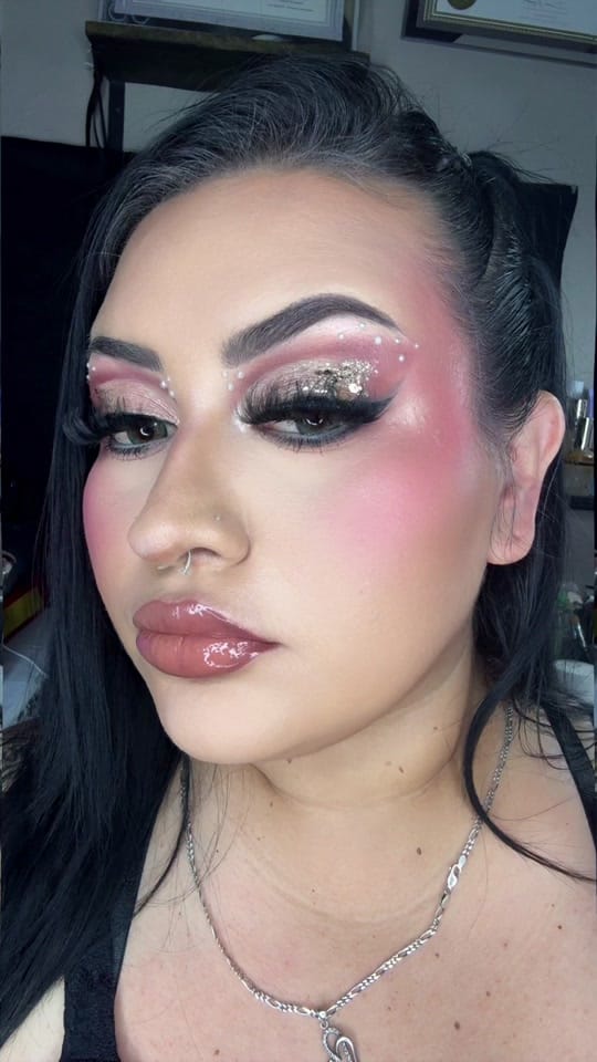 Post 8 by YannethMUA💄🎨 on TikTok (video)