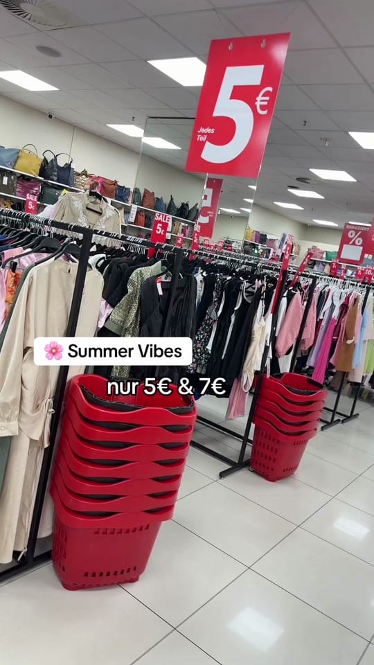 Post 8 by mixoutlet.de on TikTok (video)
