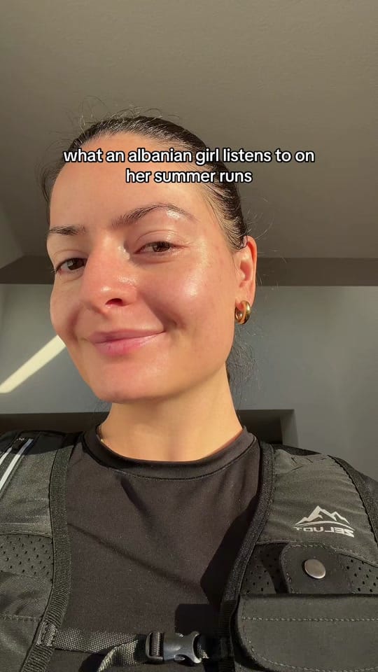 Post 8 by Diellza🍓 on TikTok (video)