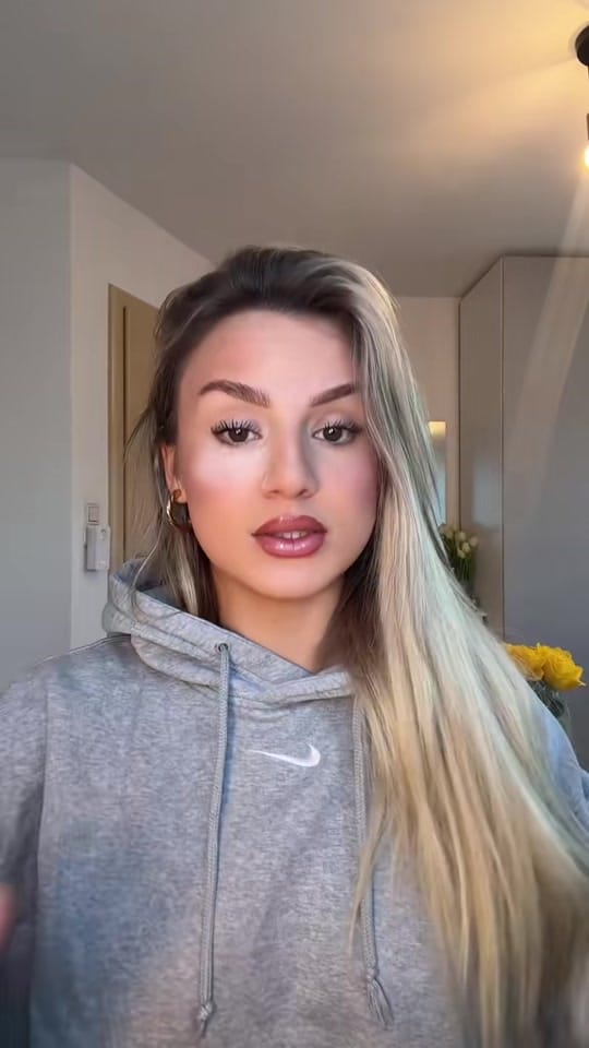 Post 3 by Aylin Wtr on TikTok (video)