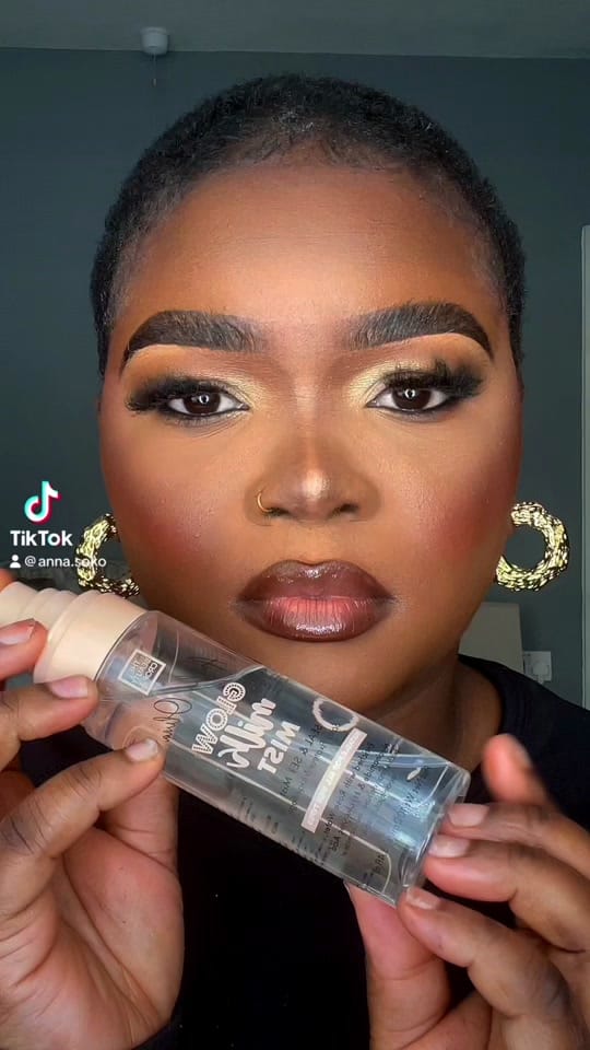 Post 7 by AnnaSoko & Family on TikTok (video)