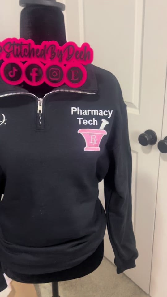 Post 4 by Deeh | Embroidery 🪡🧵❤️ on TikTok (video)