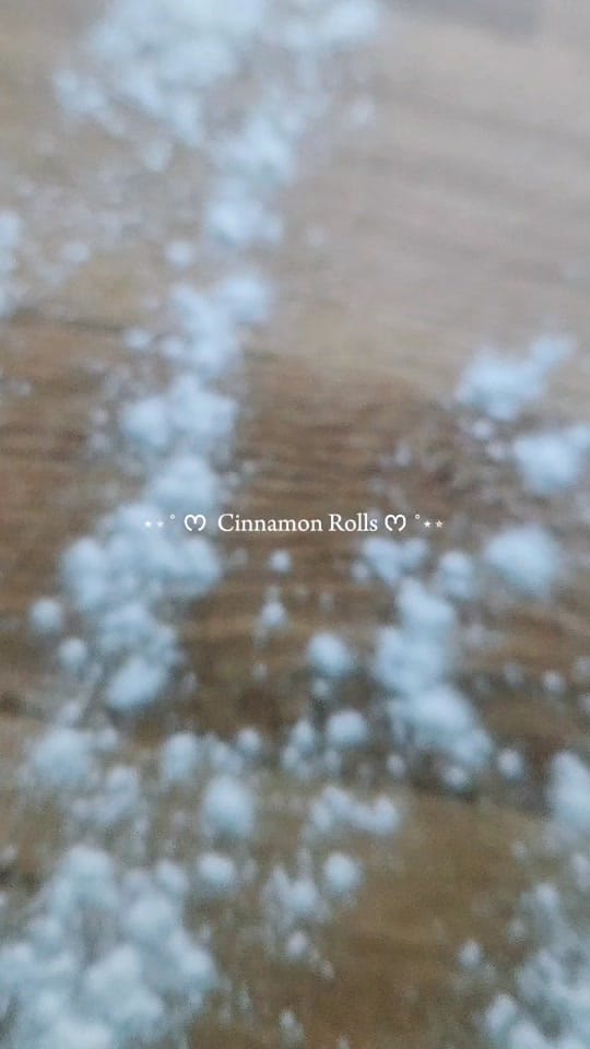Post 9 by Creyzoll on TikTok (video)