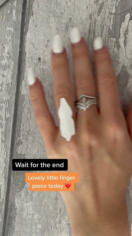 Post 9 by Zoeamortattoos on TikTok (video)