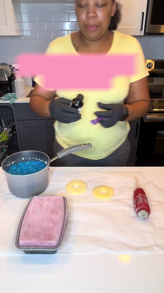 Post 8 by AlexusDlites on TikTok (video)