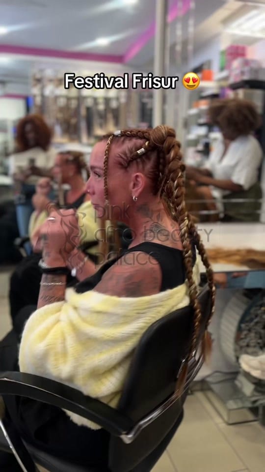 Post 5 by pinkafrobeautypalace on TikTok (video)