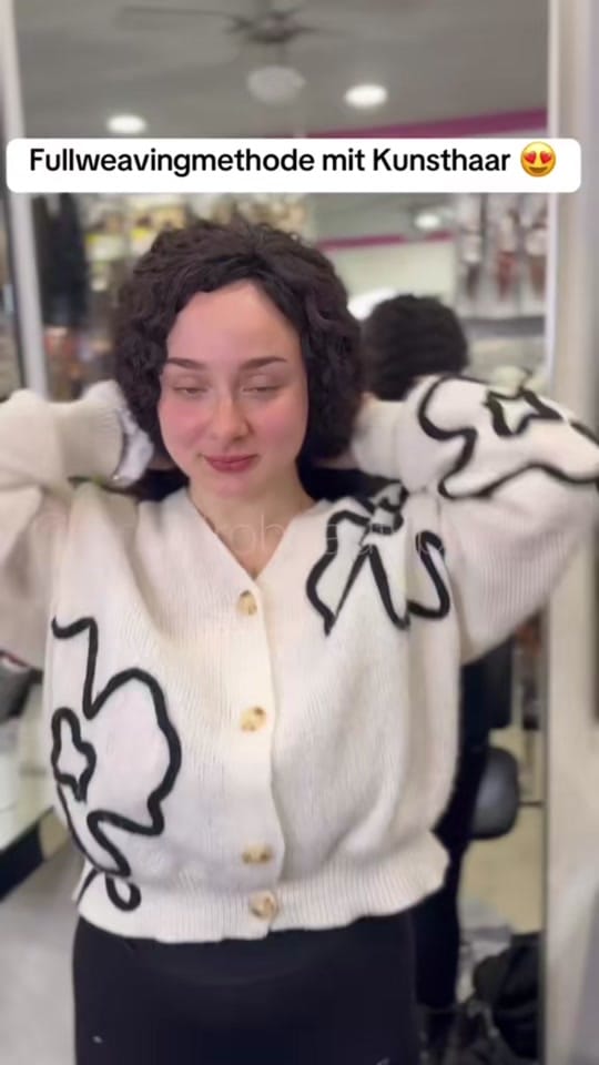 Post 8 by pinkafrobeautypalace on TikTok (video)