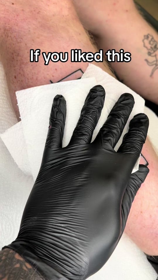 Post 7 by Happy 4 never on TikTok (video)