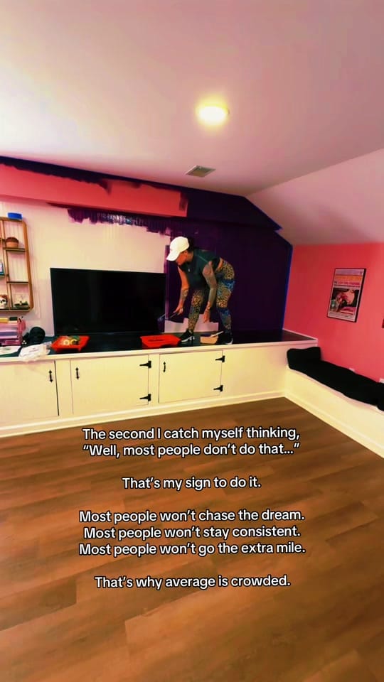 Post 2 by Alexis Noel on TikTok (video)