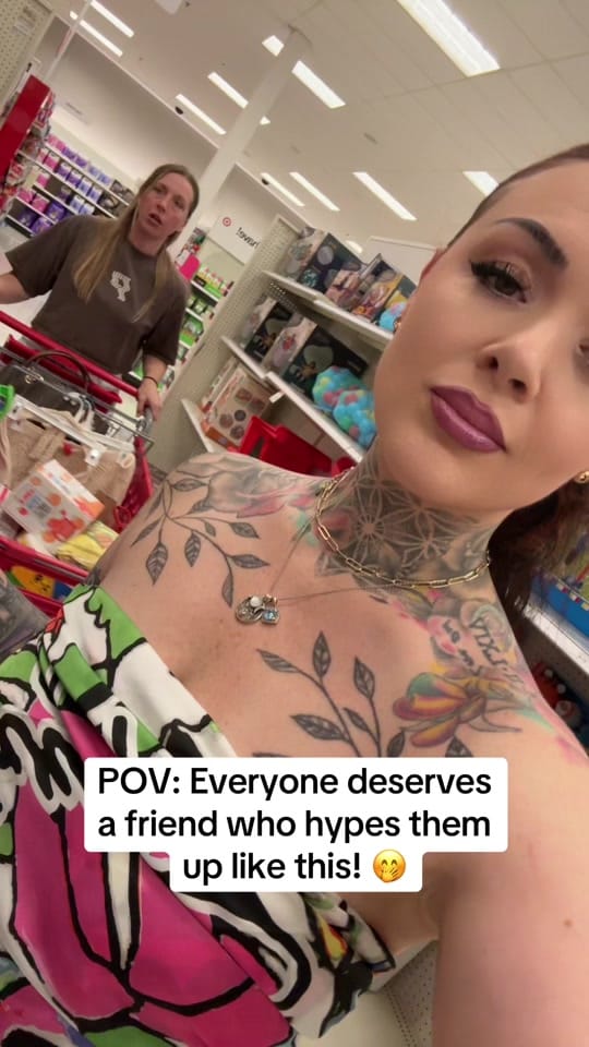 Post 7 by Alexis Noel on TikTok (video)