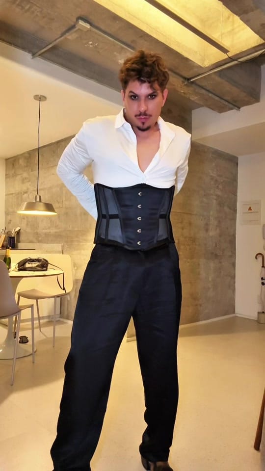 Post 9 by Paullo Majada on TikTok (video)