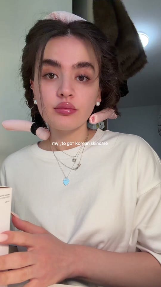 Post 5 by Emel Dilara on TikTok (video)
