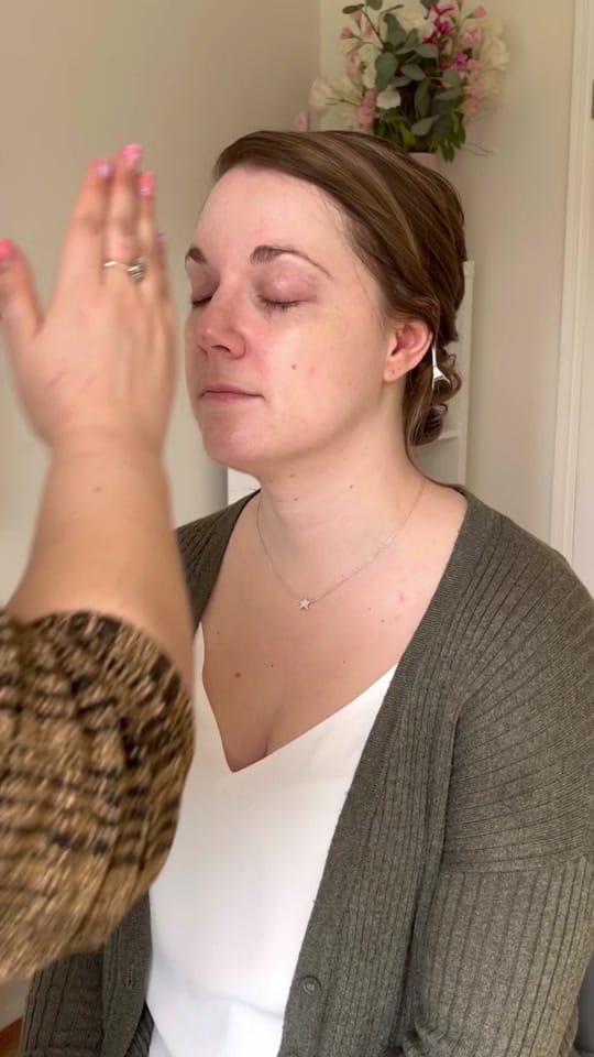 Post 10 by Vicky Jiggens Hair & Makeup on TikTok (video)