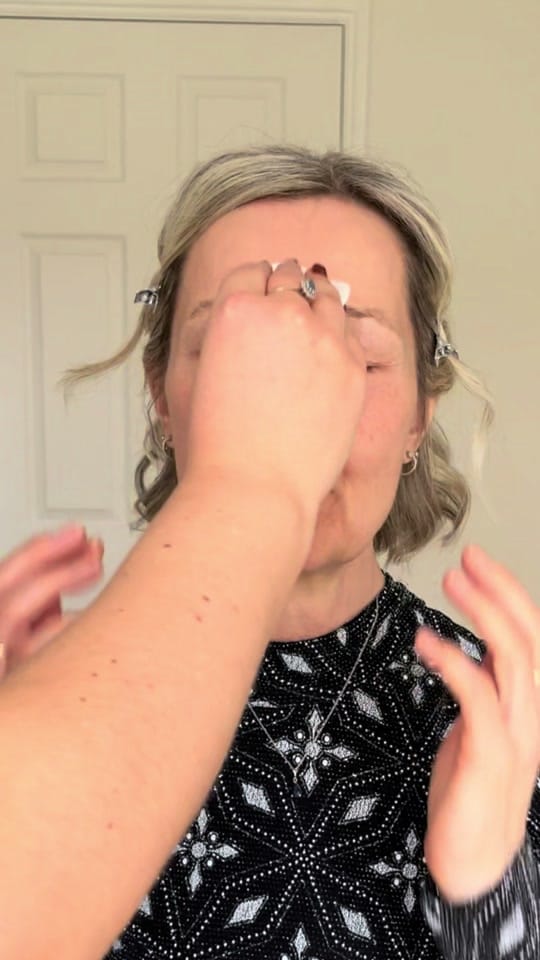 Post 2 by Vicky Jiggens Hair & Makeup on TikTok (video)