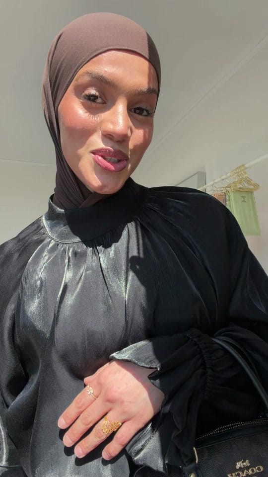 Post 8 by dalo on TikTok (video)